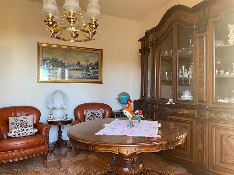 Immagine 9 di Appartamento in vendita  a Vinci