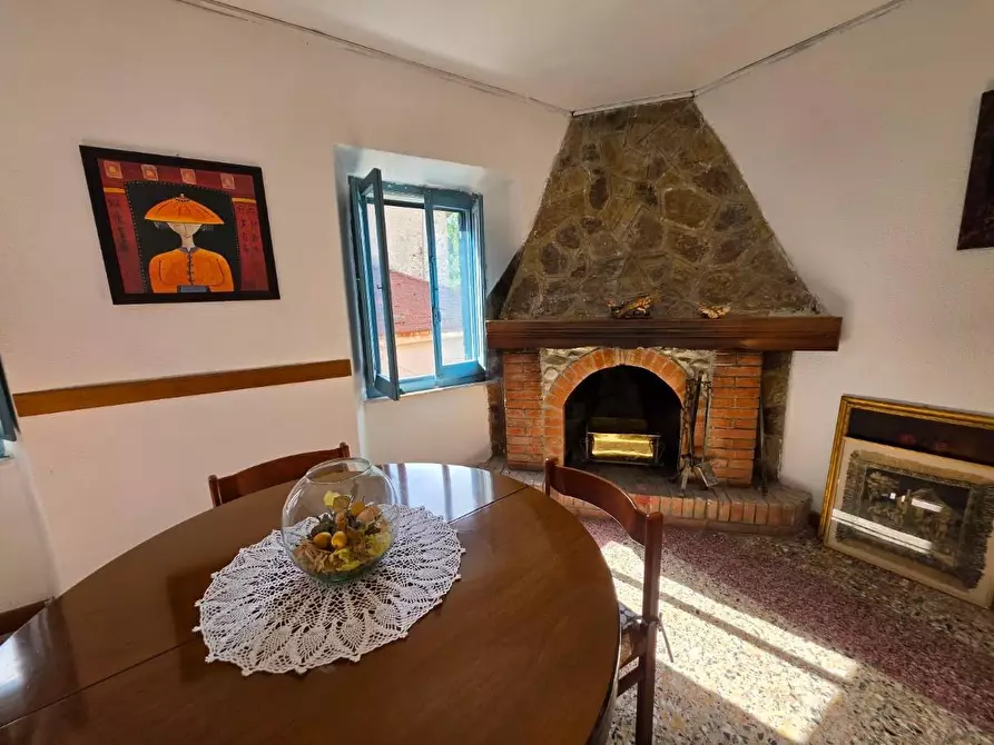 Immagine 4 di Terratetto in vendita  a Fosdinovo