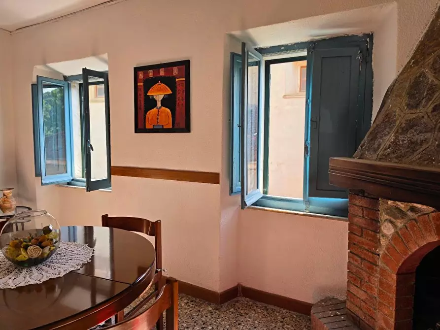 Immagine 5 di Terratetto in vendita  a Fosdinovo