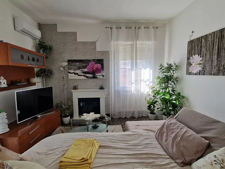 Immagine 12 di Appartamento in vendita  a Pisa