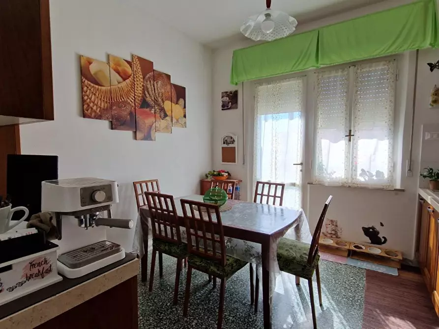 Immagine 8 di Appartamento in vendita  a Pisa