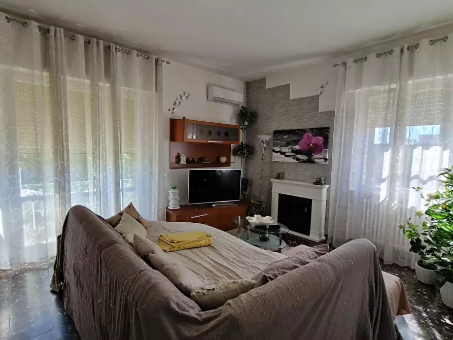 Immagine 4 di Appartamento in vendita  a Pisa