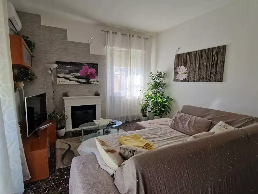 Immagine 5 di Appartamento in vendita  a Pisa