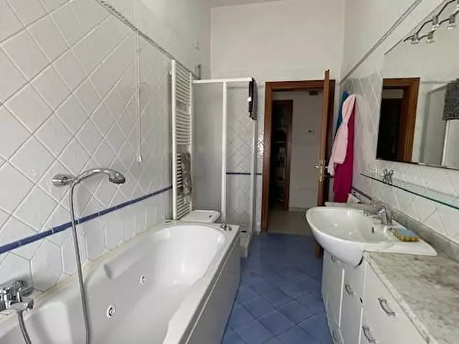 Immagine 8 di Appartamento in affitto  a Pisa