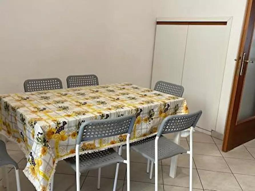 Immagine 4 di Appartamento in affitto  a Pisa