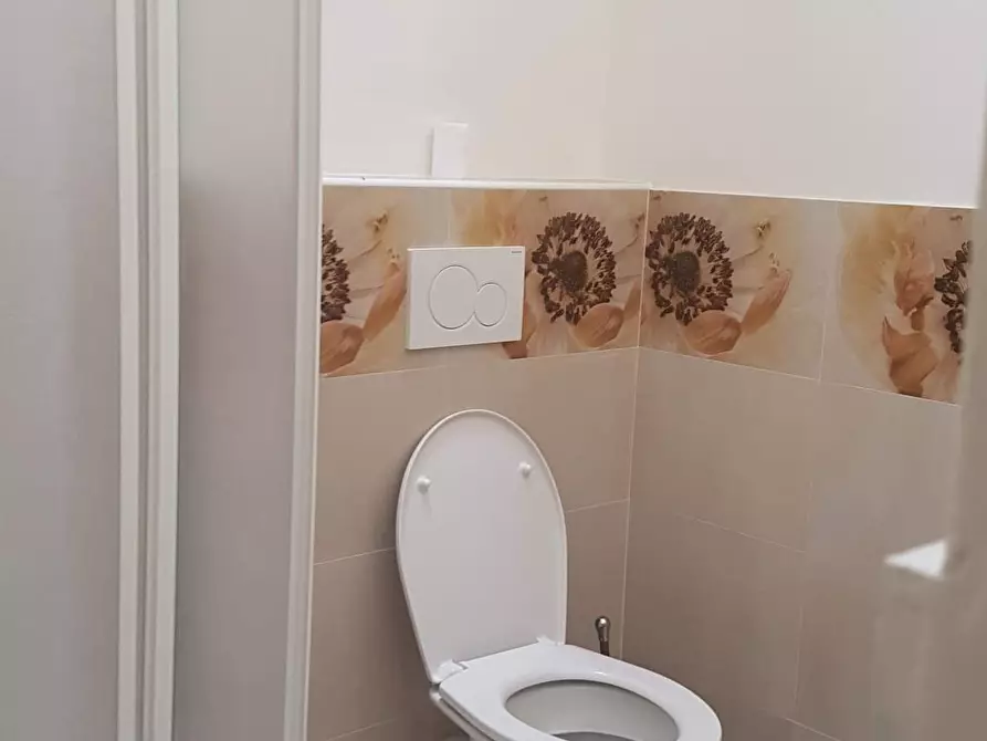 Immagine 8 di Appartamento in vendita  a Empoli