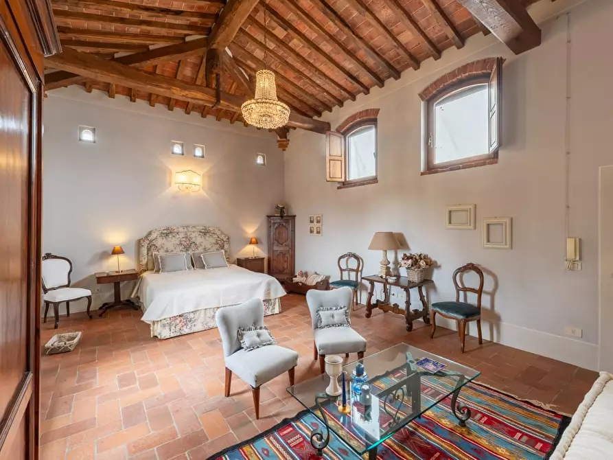 Immagine 14 di Rustico / casale in vendita  a Crespina Lorenzana