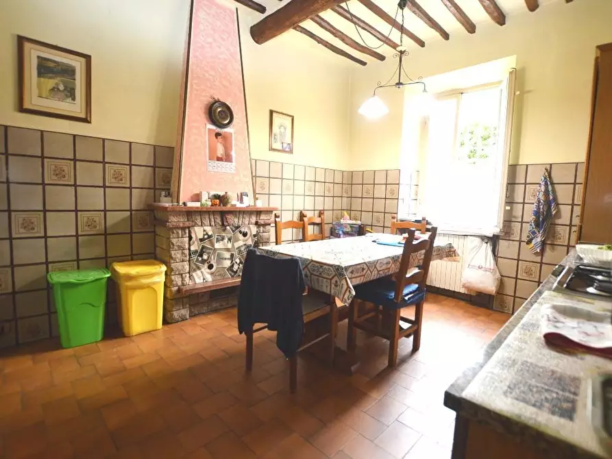 Immagine 6 di Casa bifamiliare in vendita  a Capannori