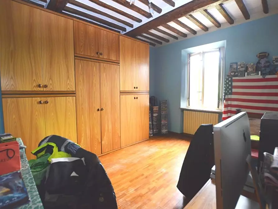 Immagine 14 di Casa bifamiliare in vendita  a Capannori