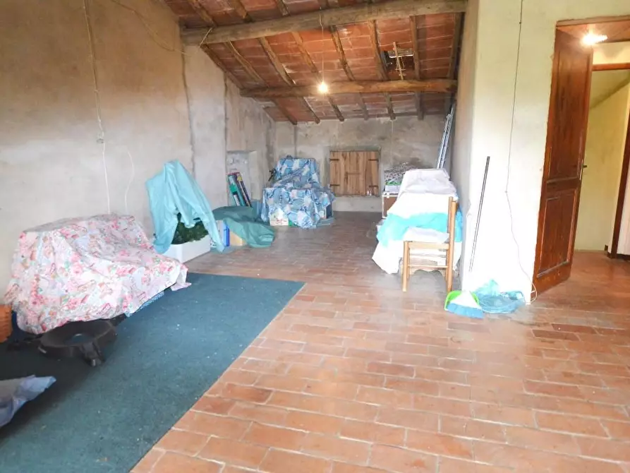 Immagine 19 di Casa bifamiliare in vendita  a Capannori