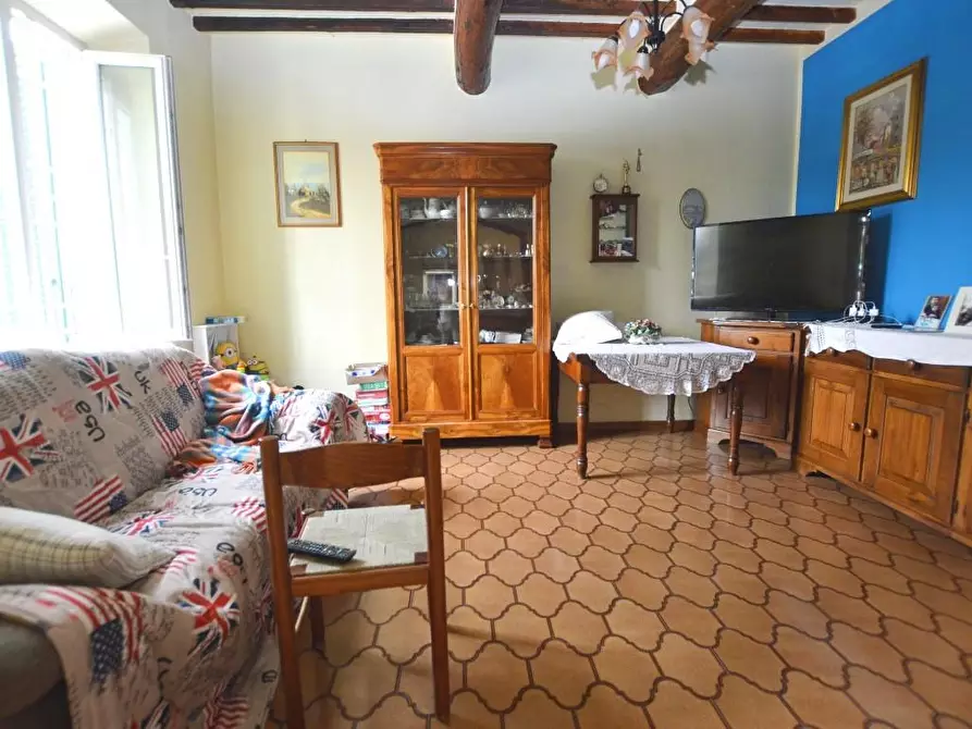 Immagine 5 di Casa bifamiliare in vendita  a Capannori