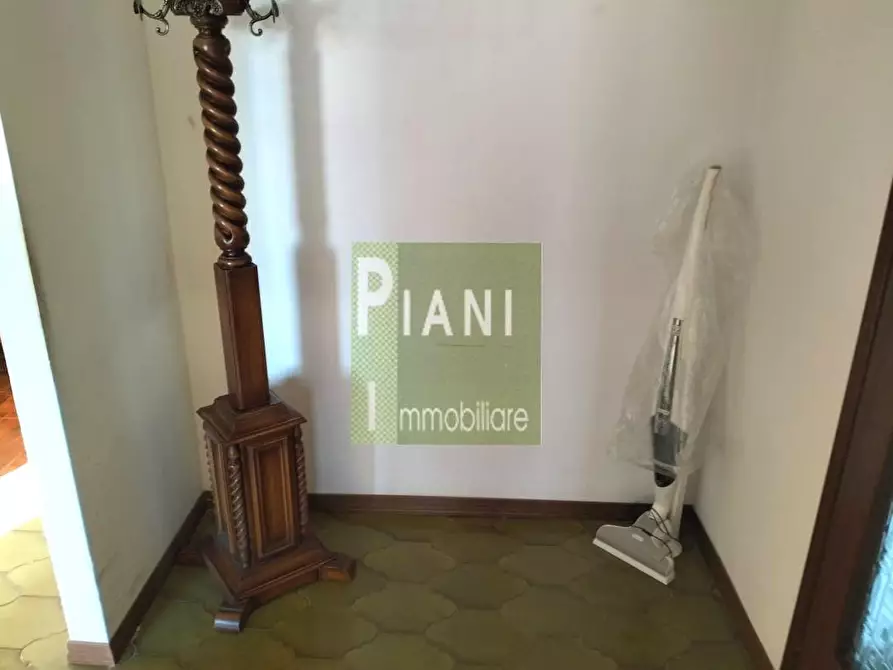 Immagine 16 di Appartamento in vendita  a Livorno