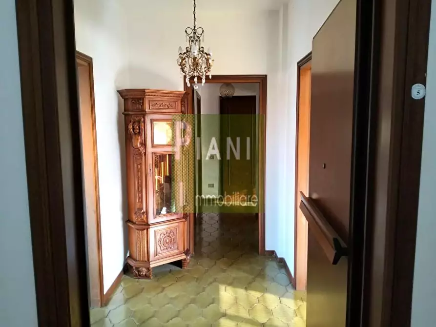 Immagine 7 di Appartamento in vendita  a Livorno