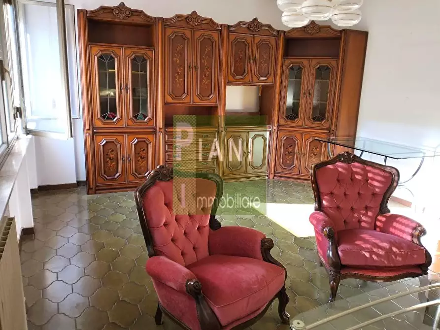 Immagine 2 di Appartamento in vendita  a Livorno