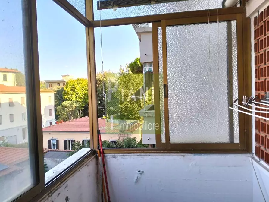 Immagine 13 di Appartamento in vendita  a Livorno