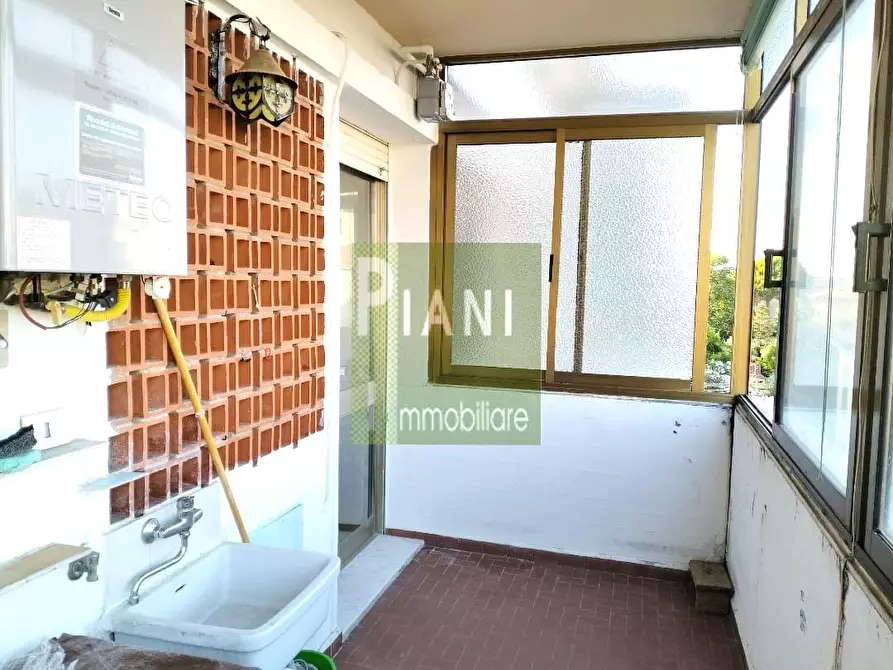 Immagine 12 di Appartamento in vendita  a Livorno