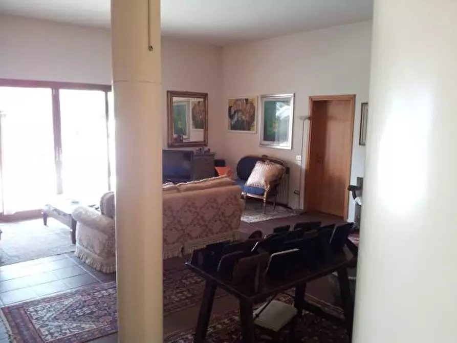 Immagine 17 di Villa in vendita  a Peccioli