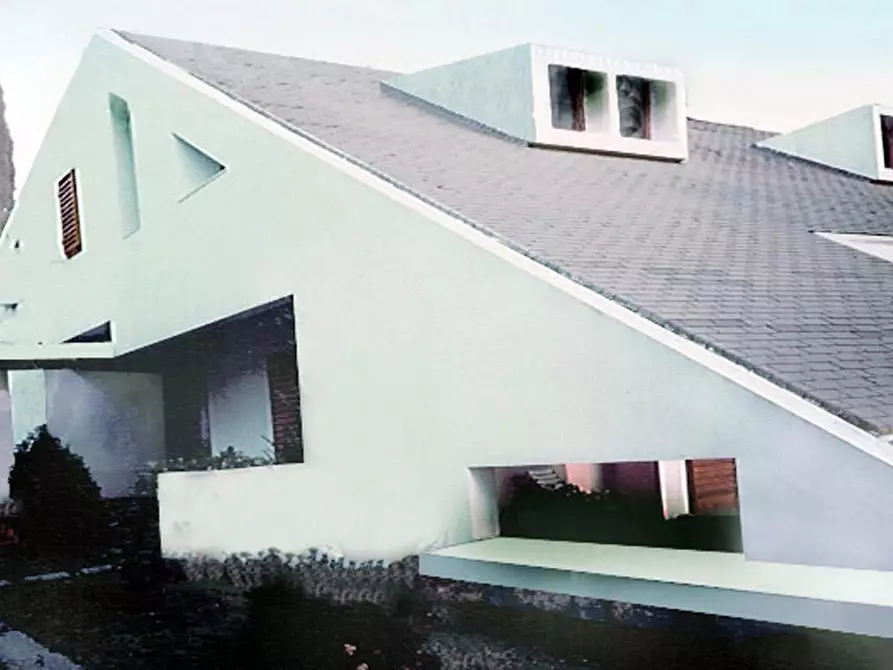 Immagine 7 di Villa in vendita  a Peccioli