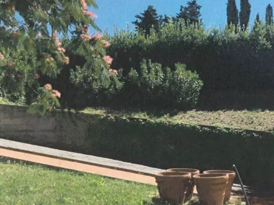 Immagine 8 di Villa in vendita  a Peccioli