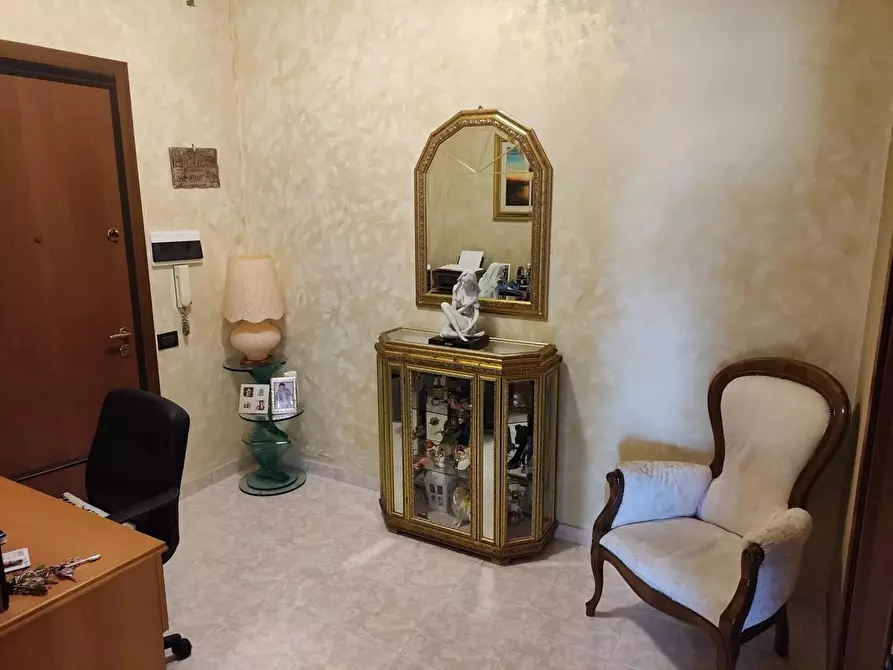 Immagine 2 di Appartamento in vendita  a Carrara