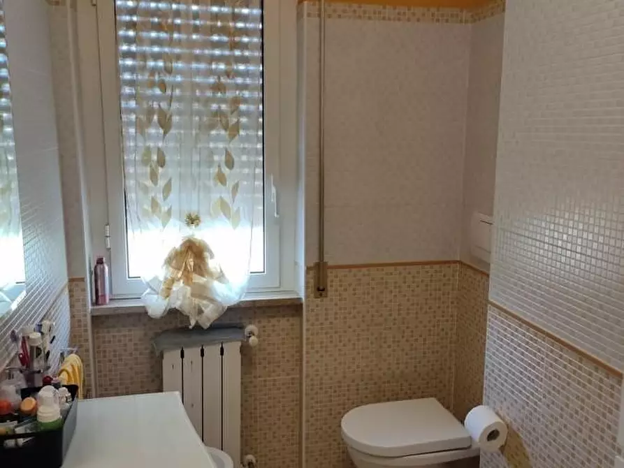 Immagine 12 di Appartamento in vendita  a Carrara