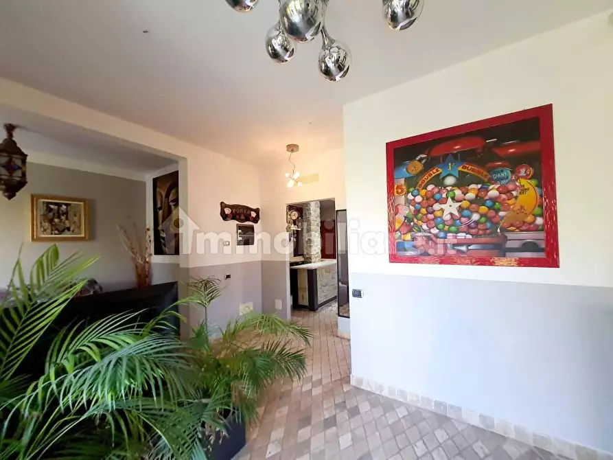 Immagine 7 di Casa bifamiliare in vendita  a Ortonovo