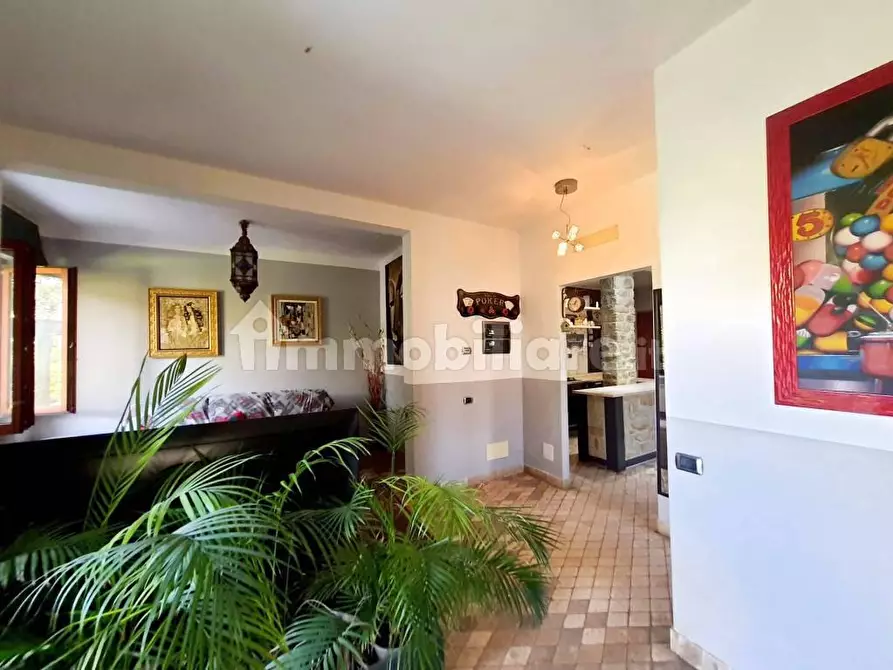 Immagine 10 di Casa bifamiliare in vendita  a Ortonovo