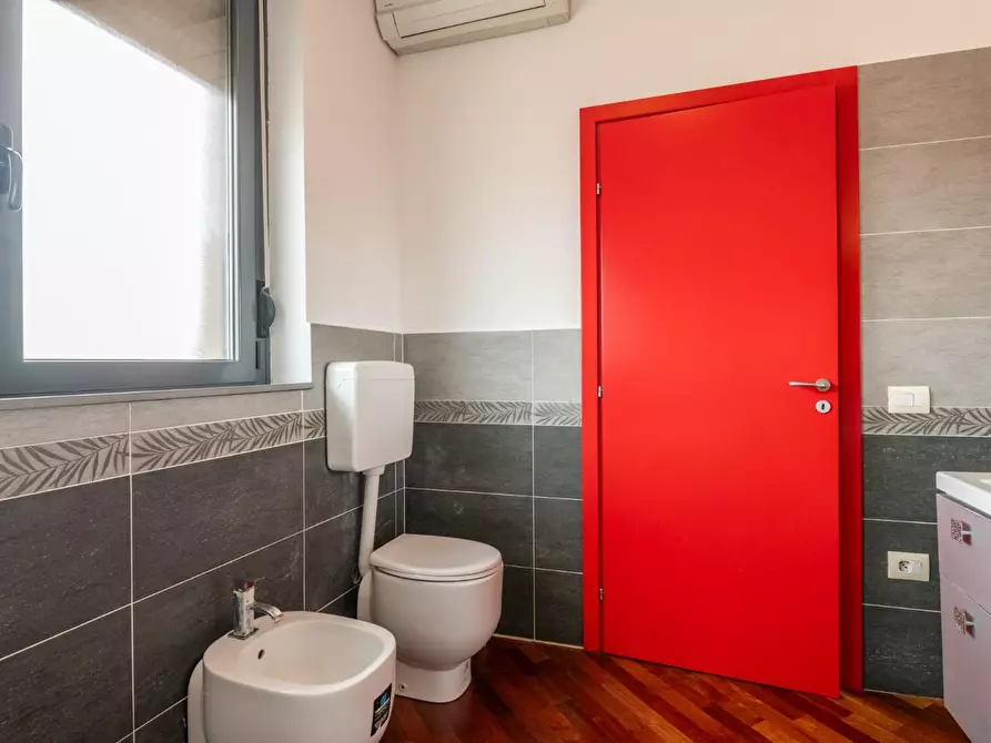 Immagine 28 di Appartamento in vendita  a Cascina