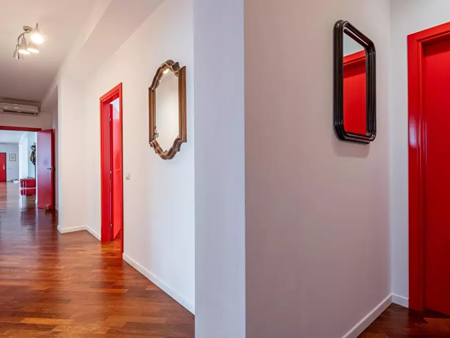 Immagine 38 di Appartamento in vendita  a Cascina