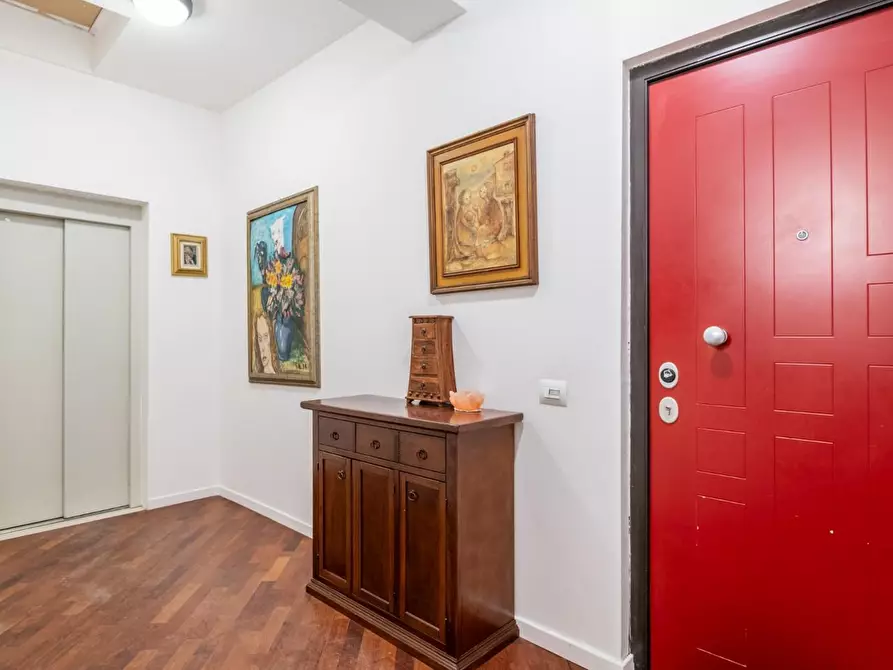 Immagine 39 di Appartamento in vendita  a Cascina