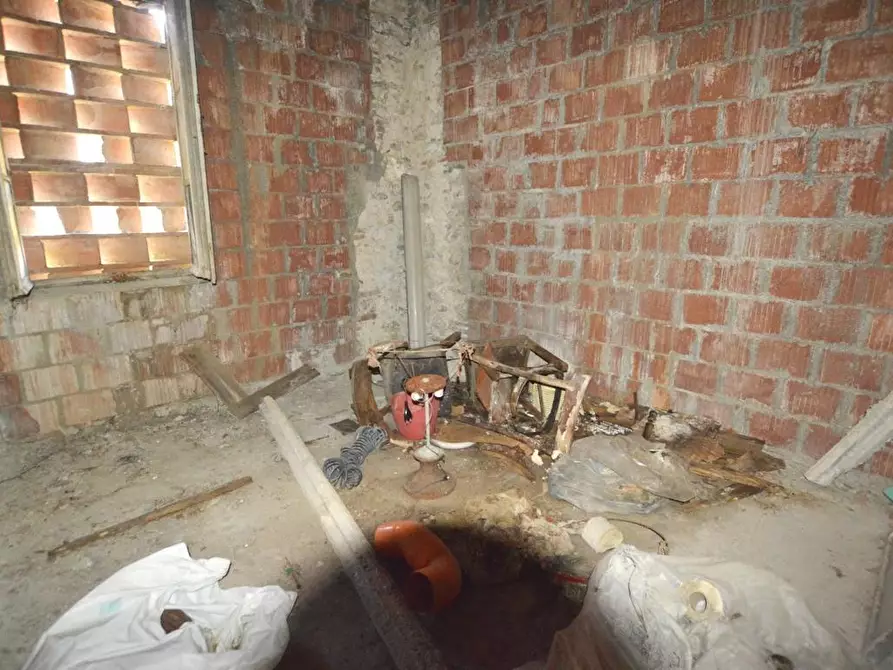 Immagine 9 di Terratetto in vendita  a Capannori