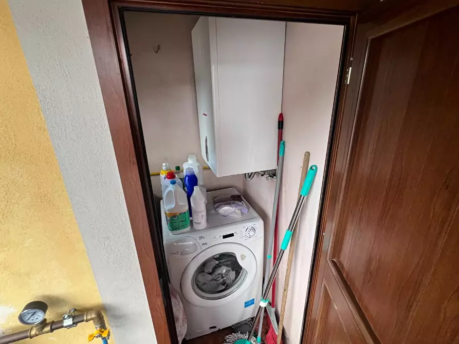 Immagine 16 di Appartamento in vendita  a Pisa