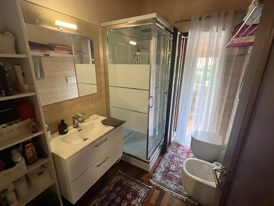 Immagine 12 di Appartamento in vendita  a Pisa