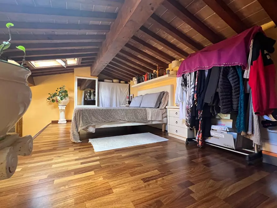 Immagine 8 di Appartamento in vendita  a Pisa