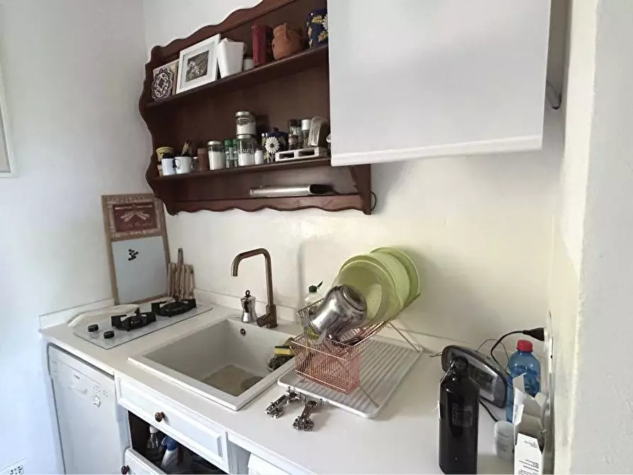 Immagine 21 di Appartamento in vendita  a Ameglia