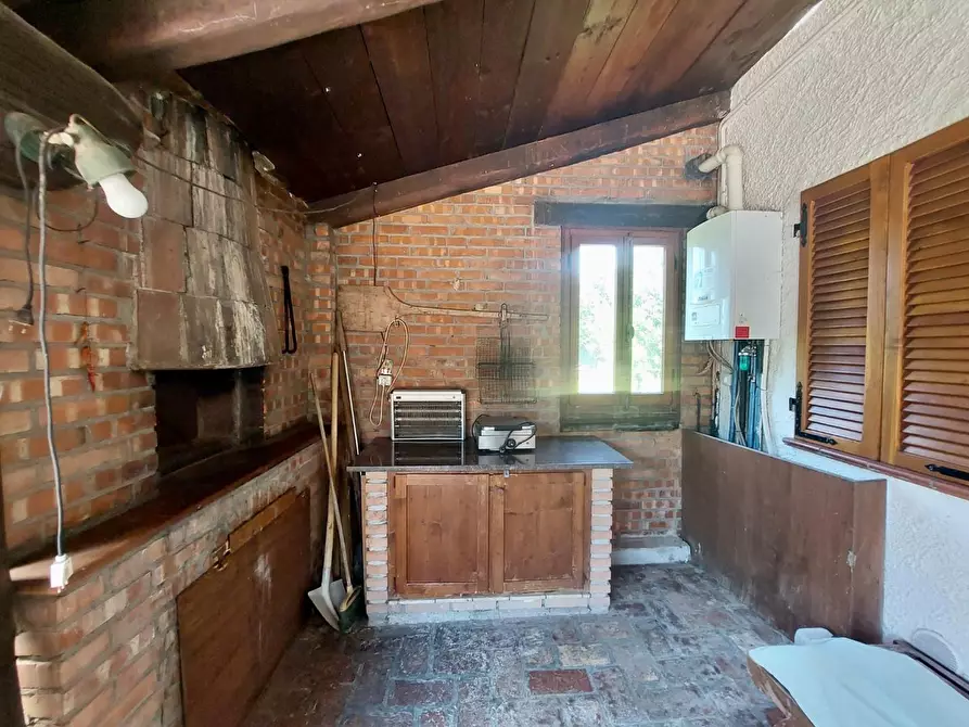 Immagine 13 di Villa in vendita  a Pietrasanta