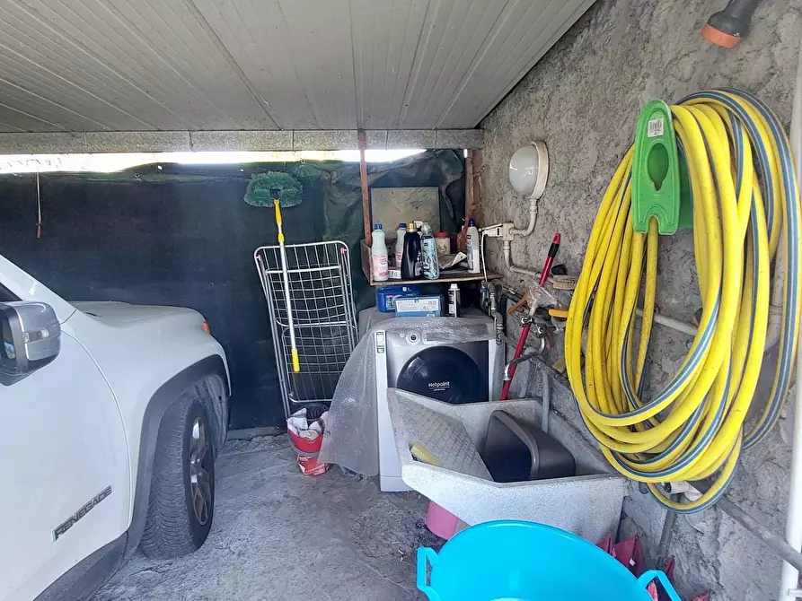 Immagine 6 di Villa in vendita  a Pietrasanta