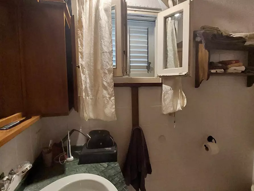 Immagine 10 di Villa in vendita  a Pietrasanta