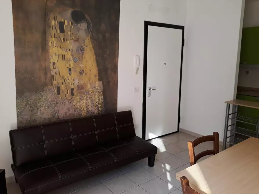 Immagine 2 di Appartamento in affitto  a Siena