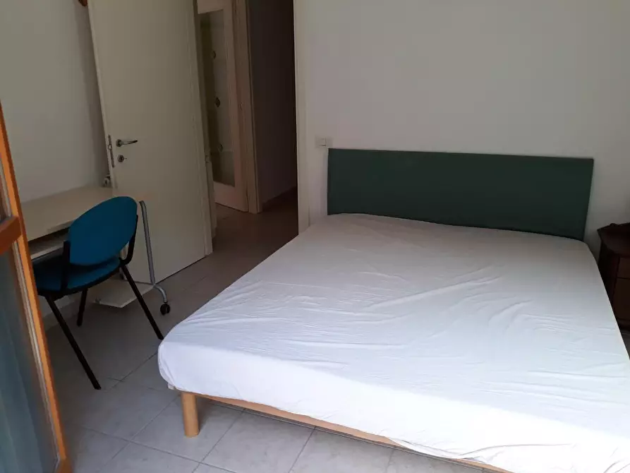 Immagine 7 di Appartamento in affitto  a Siena