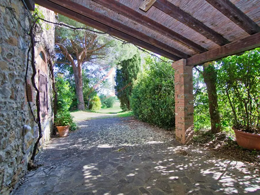 Immagine 13 di Casa semindipendente in vendita  a Suvereto