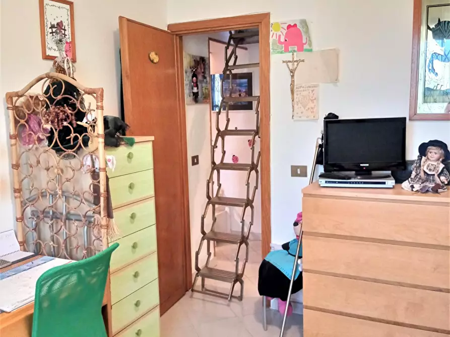 Immagine 10 di Terratetto in vendita  a Pisa