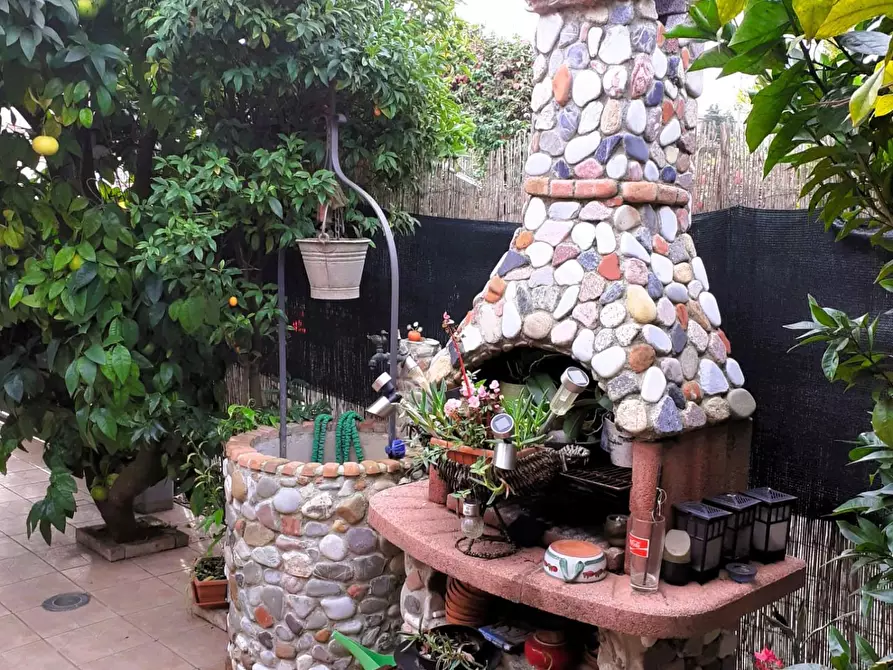 Immagine 19 di Terratetto in vendita  a Pisa