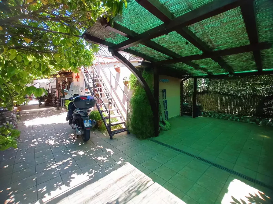 Immagine 2 di Terratetto in vendita  a Pisa