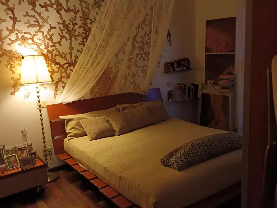 Immagine 21 di Appartamento in vendita  a Carrara