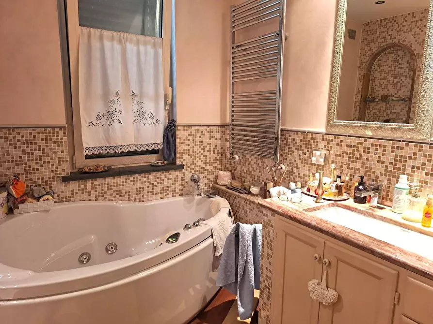 Immagine 33 di Appartamento in vendita  a Porcari