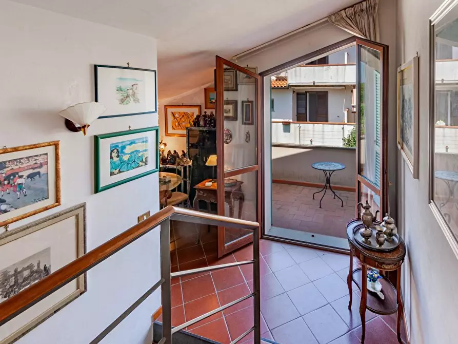 Immagine 19 di Villa in vendita  a San Giuliano Terme