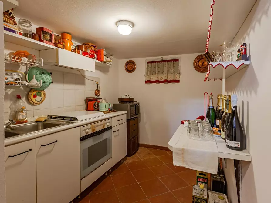 Immagine 36 di Villa in vendita  a San Giuliano Terme