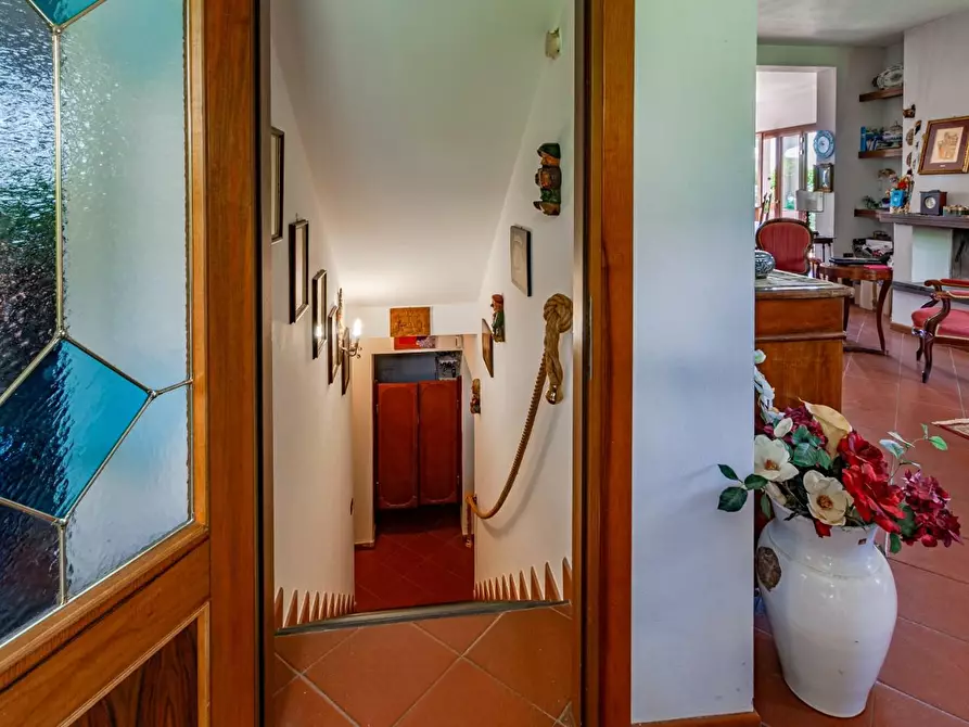 Immagine 32 di Villa in vendita  a San Giuliano Terme