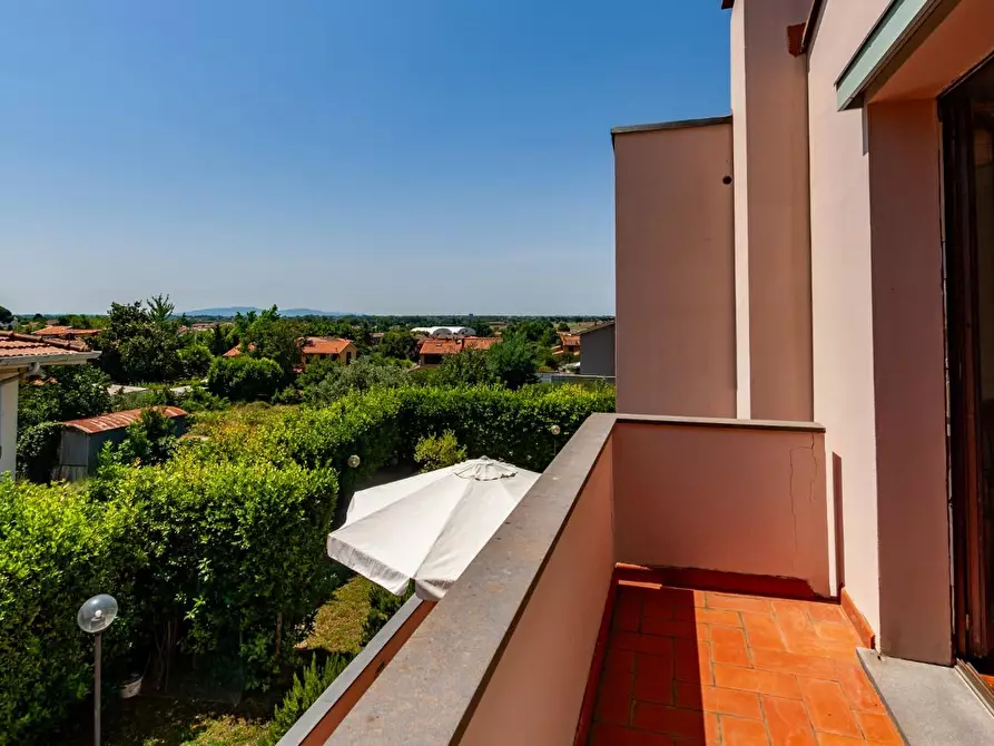 Immagine 24 di Villa in vendita  a San Giuliano Terme